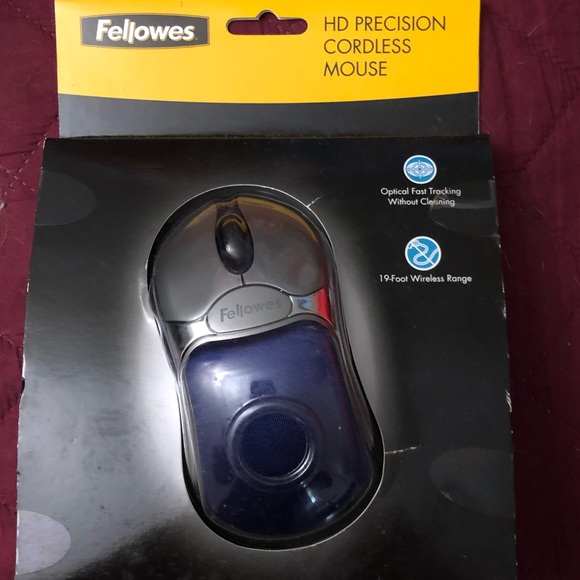 Fellowes wireless mouse - Picture 2 of 2